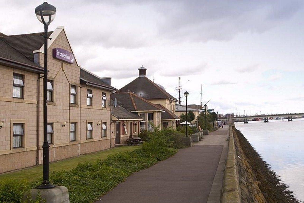 Premier Inn Dundee Centre Exteriör bild